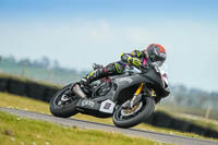 anglesey-no-limits-trackday;anglesey-photographs;anglesey-trackday-photographs;enduro-digital-images;event-digital-images;eventdigitalimages;no-limits-trackdays;peter-wileman-photography;racing-digital-images;trac-mon;trackday-digital-images;trackday-photos;ty-croes